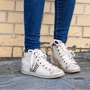 NWT OTBT Samsula High Top Sneakers | 6.5